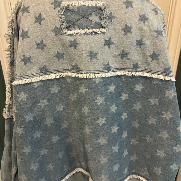 Oli & Hali Blue Star Pattern Denim Top Sz L - Picture 5 of 11
